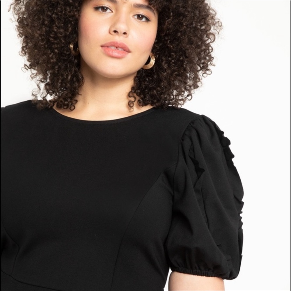 Eloquiii Ruffle Sleeve Peplum Top